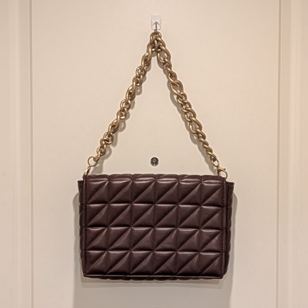3/$30 EUC Zara Brown Faux Leather Quilted Handbag with Chunky Gold Chain Strap